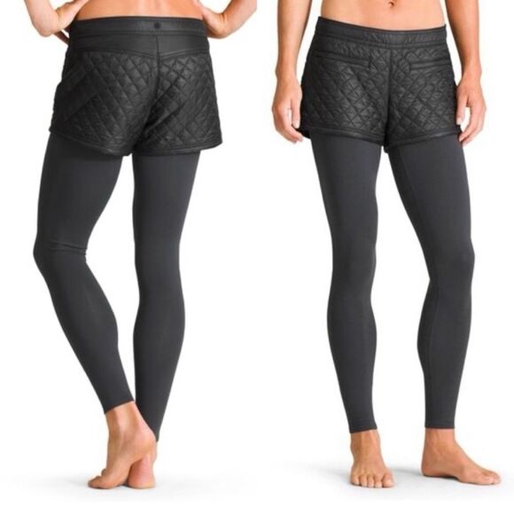 Athleta Black Quilted Shorts Size 12 Large EUC - Picture 1 of 5